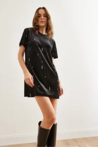 Olalook Women's Black Stone Detailed Crew Neck Mini Velvet Dress - Image 6