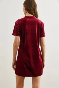 Olalook Women's Claret Red Stone Detailed Crew Neck Mini Velvet Dress - Image 6