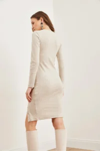 Olalook Women's Stone Button Detailed Slit and Raised Flexible Dress - Image 7