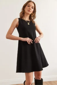 Olalook Women's Black Crew Neck Flared Knitted Crepe Dress