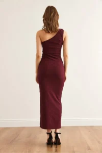 Olalook Women's Burgundy One Shoulder Accessory Detailed Corduroy Midi Dress - Image 6