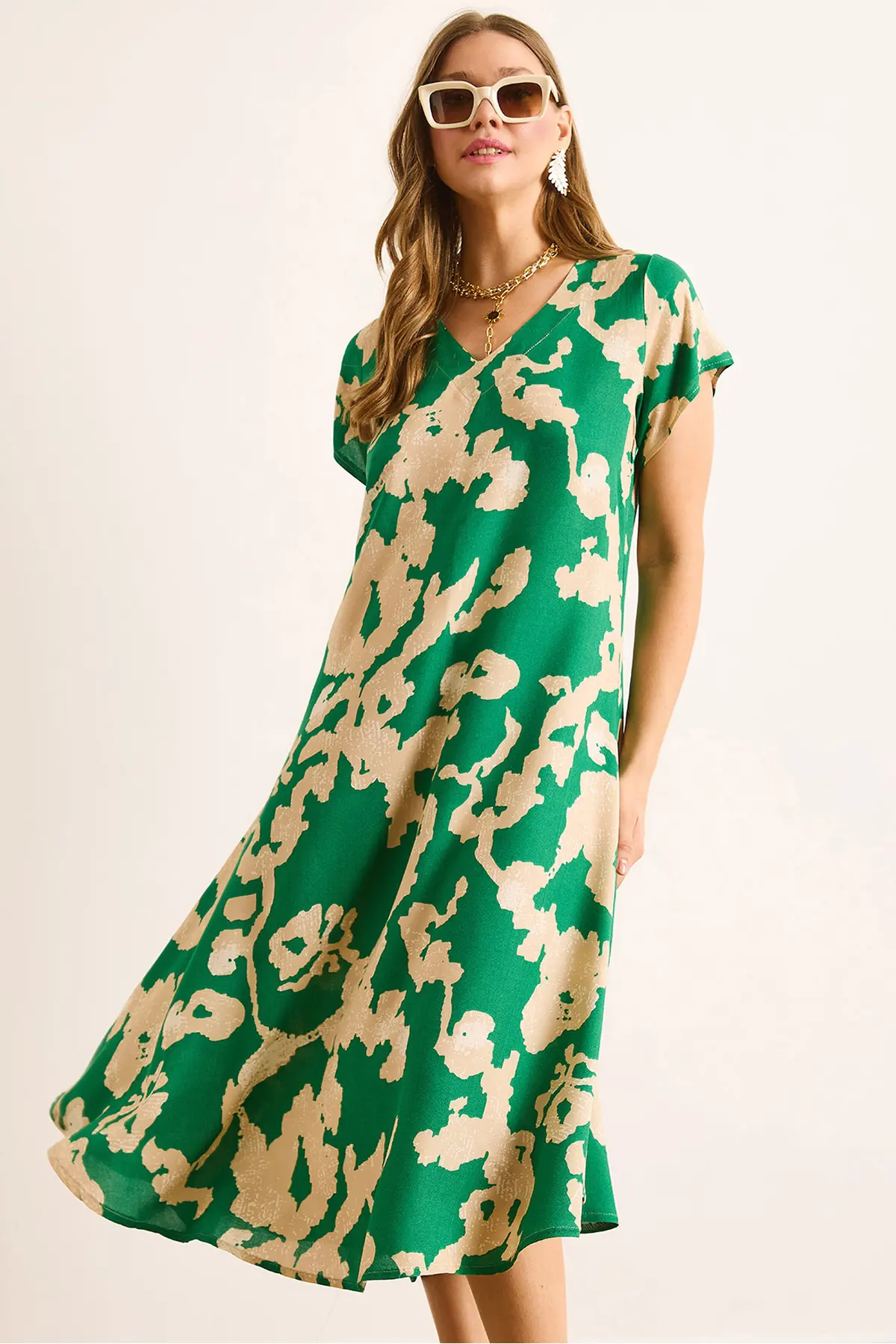 ELB-19002443-GREEN_1