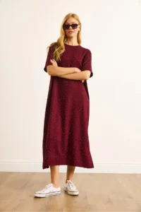 Olalook Women's Claret Red Slit Sequin Detailed Flowy Dress - Image 3