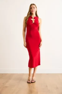Olalook Women's Red Robe Low-cut Accessories Maxi Sandy Dress - Image 2