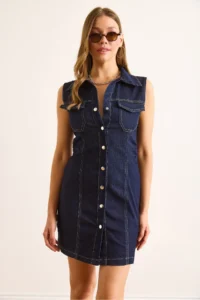 Olalook Women's Navy Blue Pocket and Snap Fastener Mini Denim Dress - Image 3