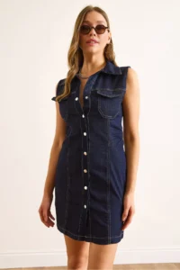 Olalook Women's Navy Blue Pocket and Snap Fastener Mini Denim Dress - Image 5