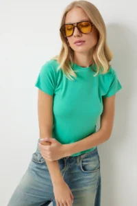 Happiness İstanbul Women's Light Green Crew Neck Basic Sandy T-Shirt - Image 2
