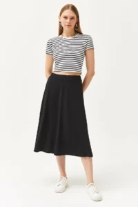 Olalook Women's Black Elastic Waist Flowy Twist Skirt - Image 3
