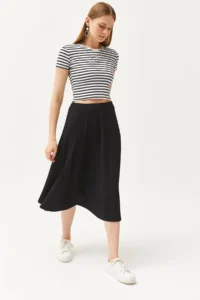 Olalook Women's Black Elastic Waist Flowy Twist Skirt - Image 5