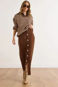 Olalook Women's Bitter Brown Elastic Waist Buttoned Slit Long Skirt