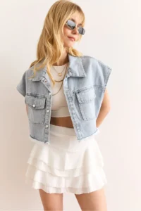 Olalook Women White Mini Crepe Skirt with Shorts