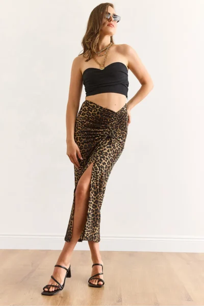 ETK-19000330-BROWN_1