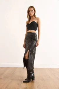 Olalook Women's Black Zippered Drape Detailed Slit Faux Leather Skirt with Fur Inside - Image 5