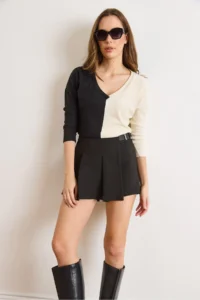 Olalook Women's Black Shorts Pleated Belt Detailed Mini Full Skirt - Image 6