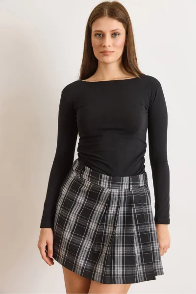 ETK-19000381-BLACK_1