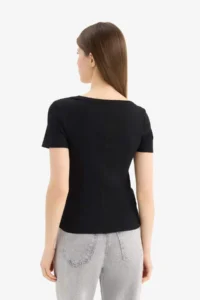 DeFacto Slim Fit Narrow Cut Crew Neck Basic Plain Ribbed Camisole Short Sleeve Black T-Shirt - Image 6
