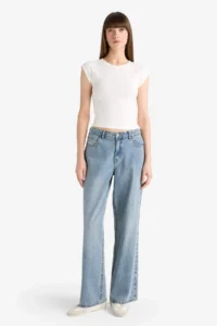 DeFacto Slim Fit Crew Neck Basic Plain Modal Short Sleeve T-Shirt - Image 2