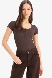 DeFacto Round Neck Ribbed Camisole Short Sleeve Stud Body