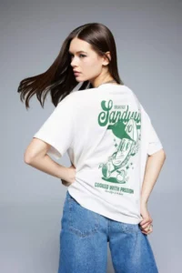 DeFacto Cool Oversize Wide Fit Crew Neck Back Printed Short Sleeve T-Shirt - Image 4