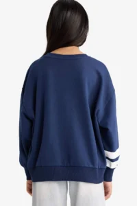 DeFacto Girl's Hello Kitty Oversize Wide Fit Crew Neck Sweatshirt - Image 7