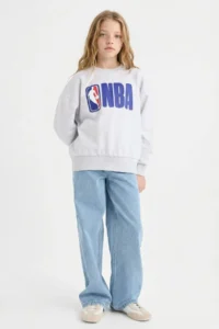 DeFacto NBA Oversize Wide Fit Crew Neck Sweatshirt Girls - Image 2