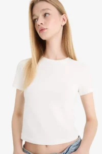 DeFacto Coool Fitted Basic Plain Short Sleeve T-Shirt - Image 3