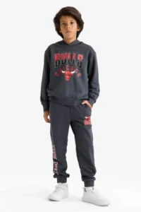 DeFacto Boys' NBA Chicago Bulls Hooded Sweatshirt 25AU - Image 2