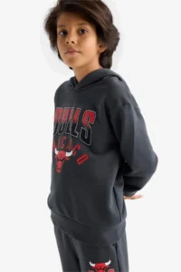 DeFacto Boys' NBA Chicago Bulls Hooded Sweatshirt 25AU - Image 4