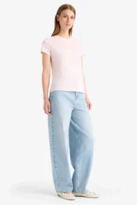 DeFacto Regular Fit Crew Neck Basic Plain Short Sleeve T-Shirt - Image 2
