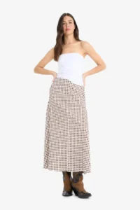 DeFacto A-Line Gingham Normal Waist Seersucker Textured Maxi Skirt - Image 2