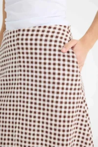 DeFacto A-Line Gingham Normal Waist Seersucker Textured Maxi Skirt - Image 4