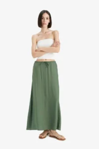 DeFacto A Cut Normal Waist Crinkle Fabric Midi Skirt - Image 3