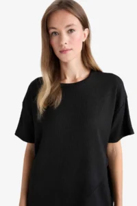 DeFacto Regular Fit Crew Neck Wrapped Short Sleeve T-Shirt - Image 4