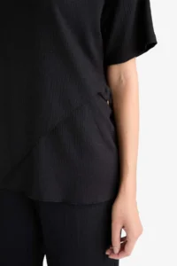 DeFacto Regular Fit Crew Neck Wrapped Short Sleeve T-Shirt - Image 5