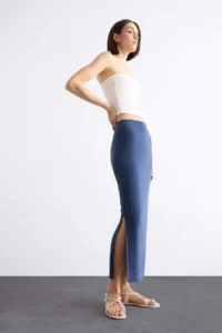 DeFacto slim Fit Narrow Kesim slit Midi Skirt - Image 4