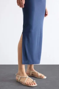 DeFacto slim Fit Narrow Kesim slit Midi Skirt - Image 7