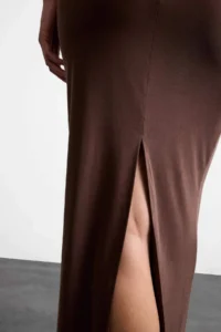 DeFacto slim Fit Narrow Kesim slit Midi Skirt - Image 5