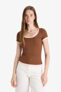 DeFacto U Neck Ribbed Camisole Short Sleeve T-Shirt - Image 3
