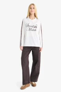 DeFacto Oversize Wide Fit Polo Neck Long Sleeve T-Shirt - Image 2