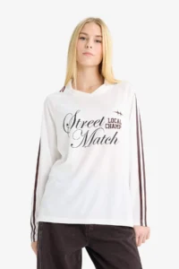 DeFacto Oversize Wide Fit Polo Neck Long Sleeve T-Shirt - Image 3