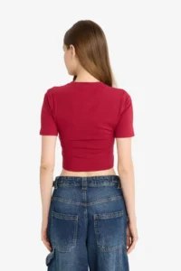 DeFacto Fitted Crop Basic Plain Short Sleeve T-Shirt - Image 6