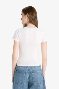 DeFacto Fitted Crew Neck Ribbed Short Sleeve T-Shirt - Image 6