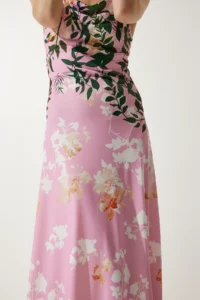 Happiness İstanbul Women's Pink Floral Slit Summer Dress - Image 5