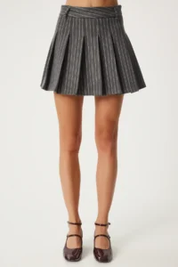 Happiness İstanbul Women's Gray Thin Striped Pleated Mini Woven Skirt - Image 3