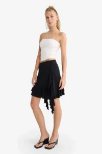 DeFacto A Cut Normal Waist Ruffle Detailed Mini Skirt - Image 3