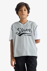 DeFacto Oversize Wide Fit V-Neck Embroidered Tulle Short Sleeve T-Shirt for Boys - Image 5