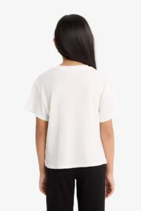 DeFacto Oversize Wide Fit Crew Neck Short Sleeve T-Shirt Girls - Image 6
