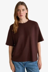 DeFacto Relax Fit Crew Neck Basic Plain Short Sleeve T-Shirt - Image 4