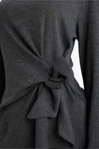 DeFacto Regular Fit tied up T-Shirt - Image 7
