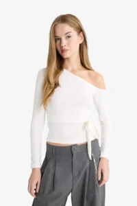 DeFacto Fitted One Shoulder Tie Detailed Long Sleeve Blouse - Image 3